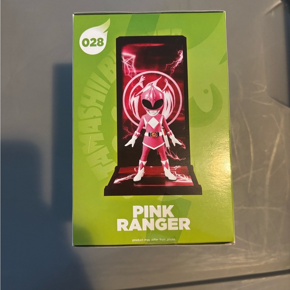 Power Rangers Pink Ranger Figure - Picture 4 of 4